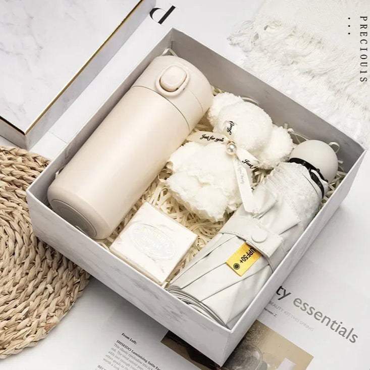 Refined White Gift Boxes