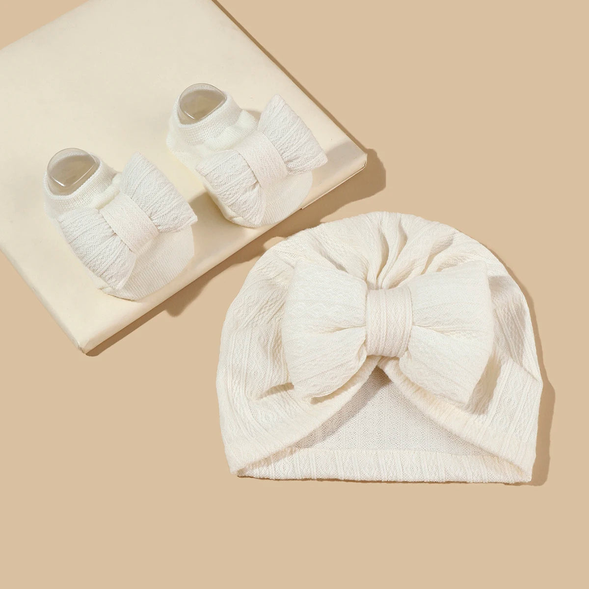 Newborn Baby Bow Hat & Socks Set