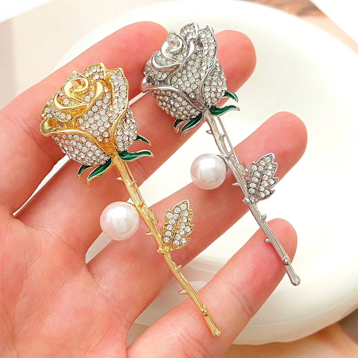 Elegant Gold Color Rose Flower Brooches For Women Girls Rhinestone CZ Luxury Women Accessories