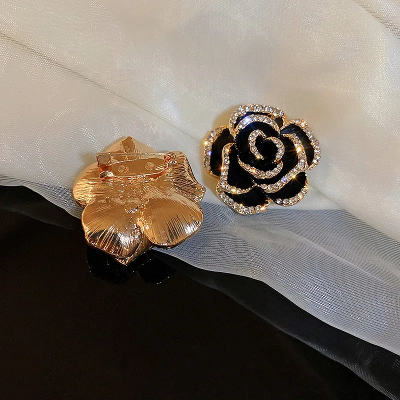 Camellia Brooch Fashion Luxury Rhinestone Imitation Pearl Pin For Women Fashion Clothes Corsage Jewelry Accessories Wholesale